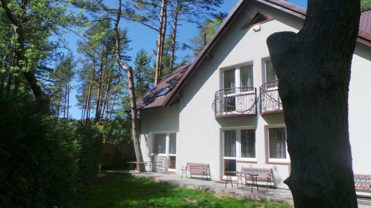 Pokoje Goscinne Zaczek Dębki Exterior foto